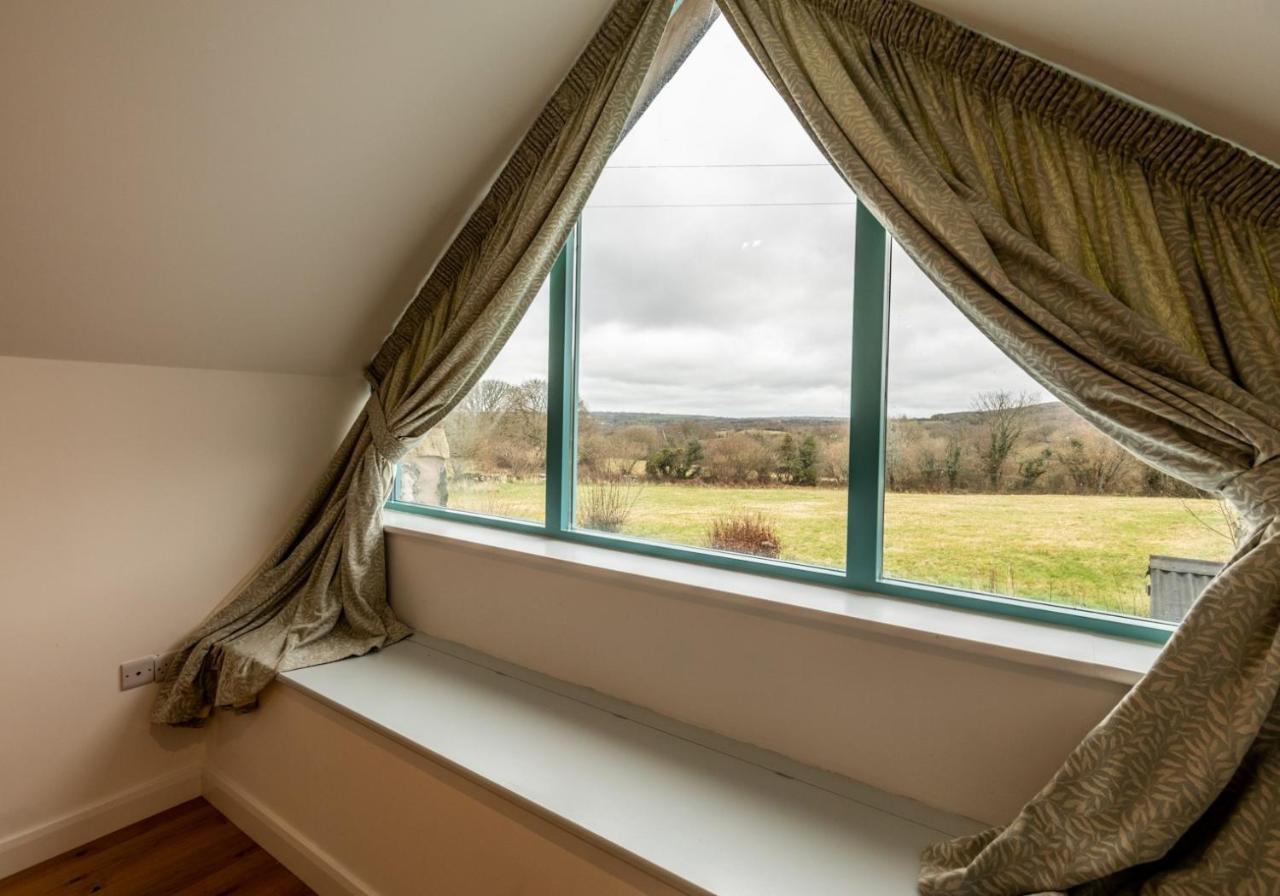 Penrhiw - A Country Cottage With Mountain Views نيوبورت المظهر الخارجي الصورة